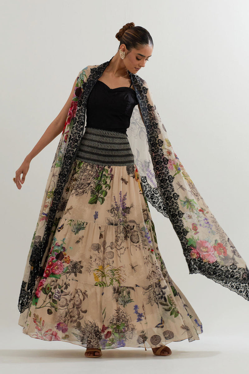 CAPE WITH INNER AND  SKIRT