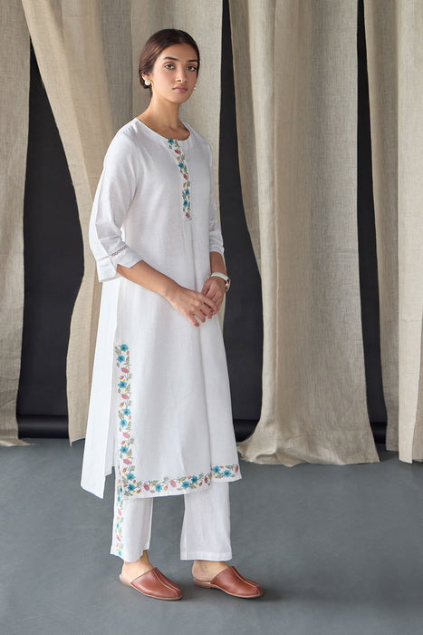 White Floral Embroidered Kurta Set