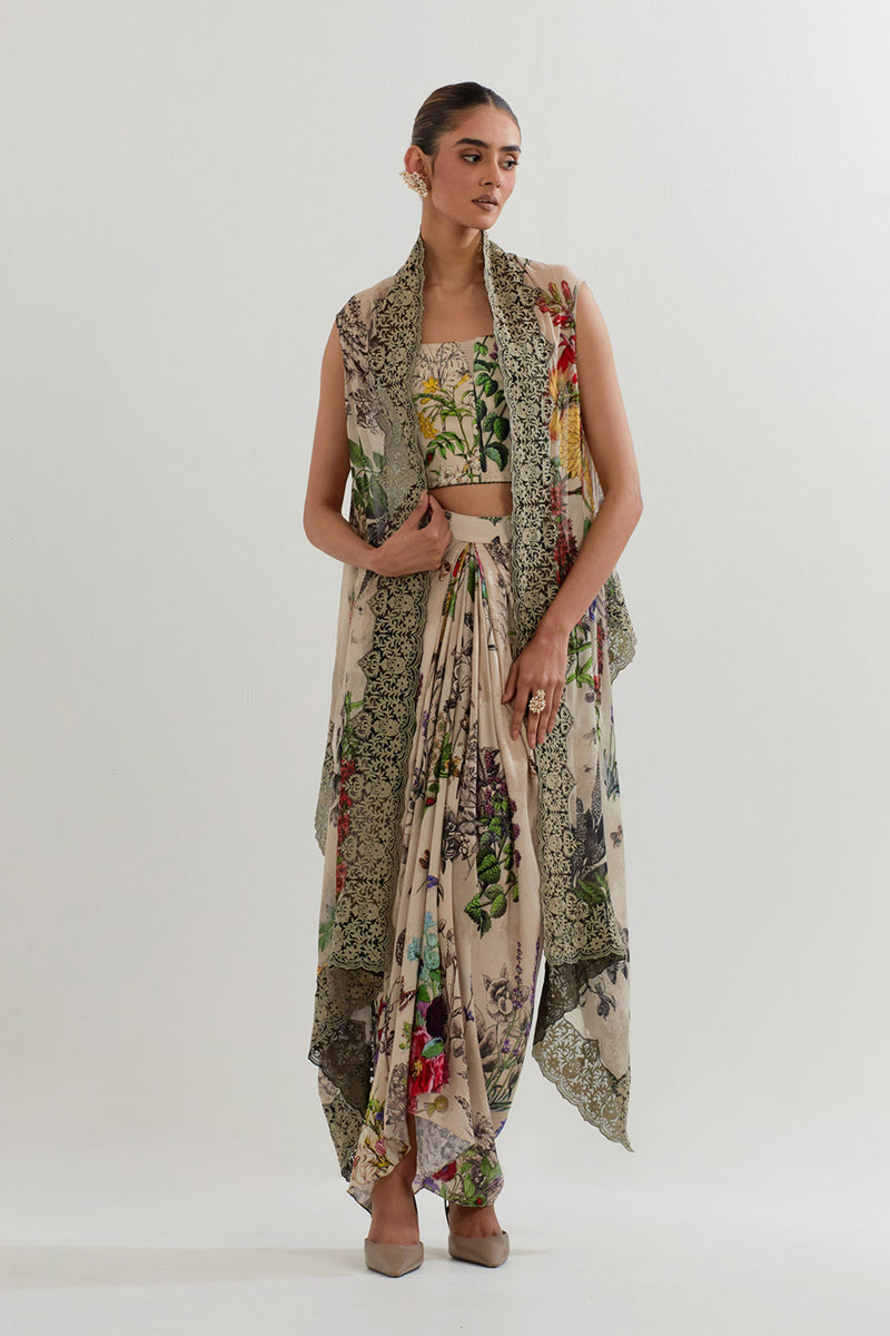CAPE WITH SKIRT