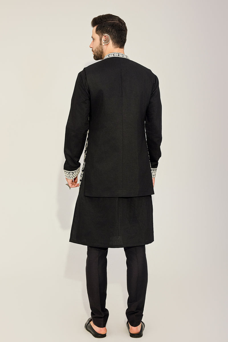 Black Kurta Jacket Set With White Embriodired