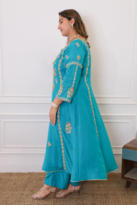 Ferozi Silk Kalidar Set