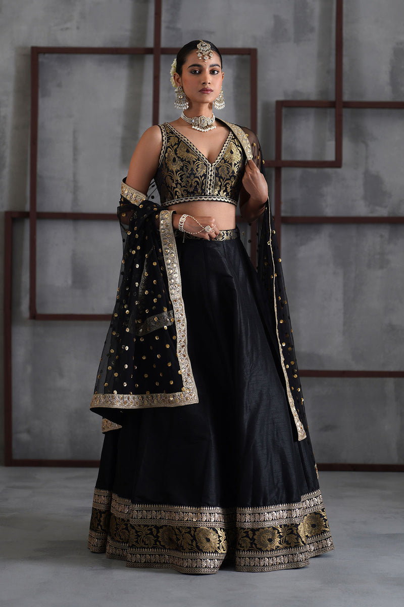 Black brocade blouse, lehanga, dupatta