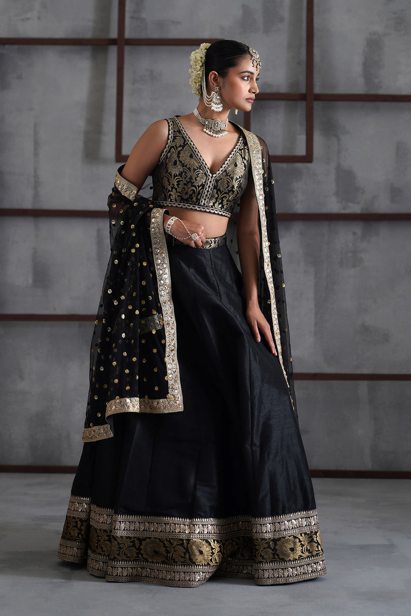 Black brocade blouse, lehanga, dupatta