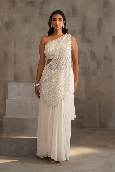 Off White embroidered bouse, drape saree