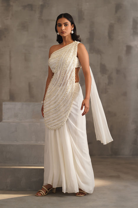 Off White embroidered bouse, drape saree