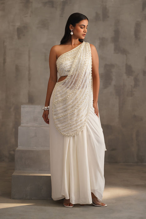 Off White embroidered bouse, drape saree