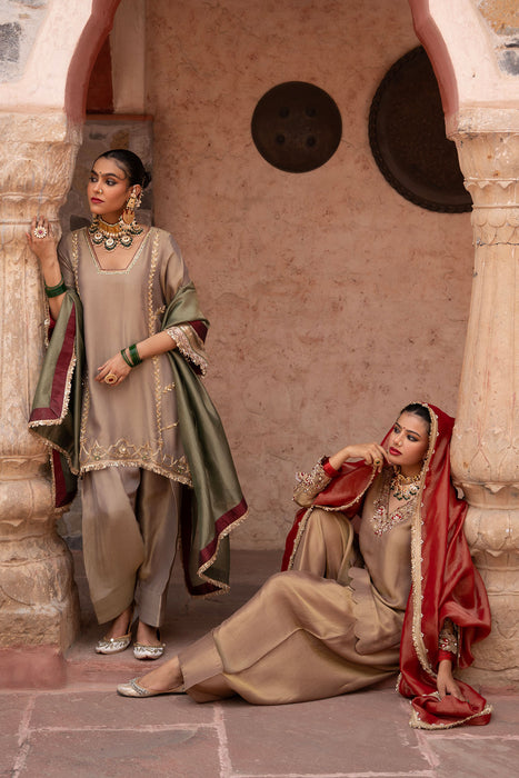 Zehra Hand-Embroidered Farshi Salwar Set