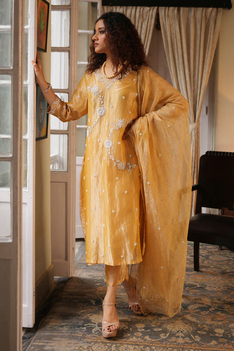 Kurta + Pants + Dupatta