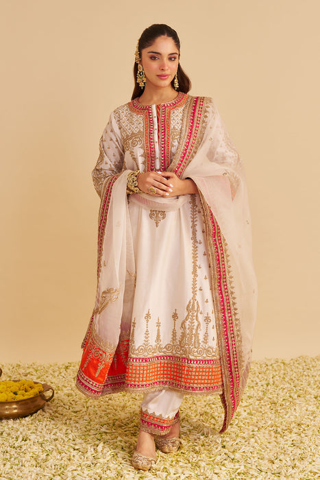 Nargis - Dabka Zardozi Embroidered Rich Banarasi Kalidaar Daisy Ivory Long Chauga Set