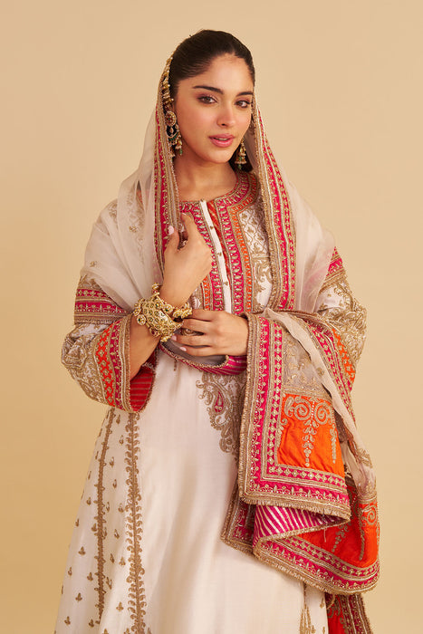 Nargis - Dabka Zardozi Embroidered Rich Banarasi Kalidaar Daisy Ivory Long Chauga Set