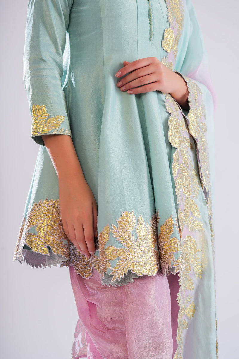 Saba short anarkali