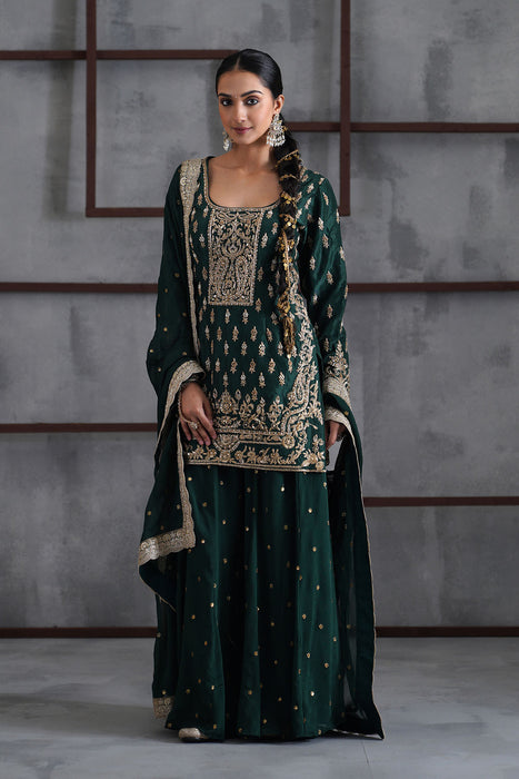 Green embroidred kurti, booti sharara and dupatta