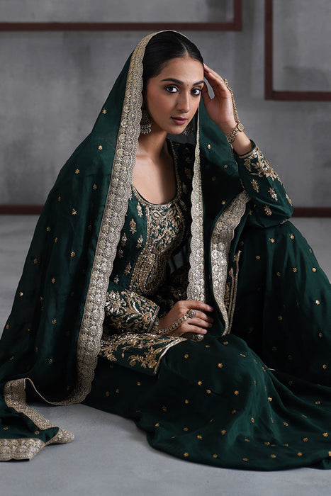 Green embroidred kurti, booti sharara and dupatta