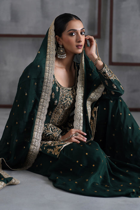 Green embroidred kurti, booti sharara and dupatta