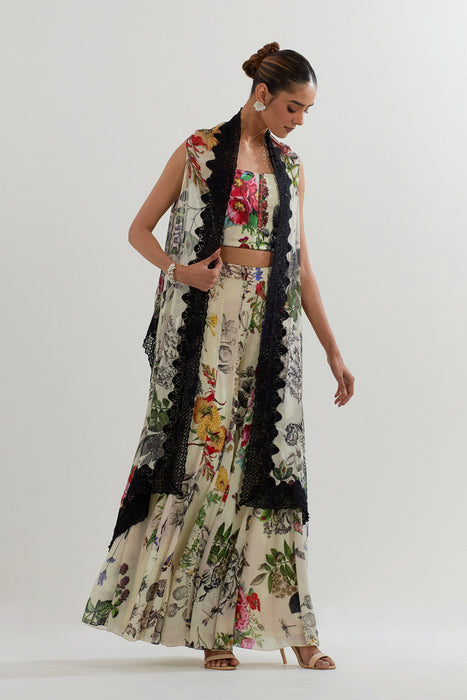 CAPE WITH BUSTIER AND SHARARA