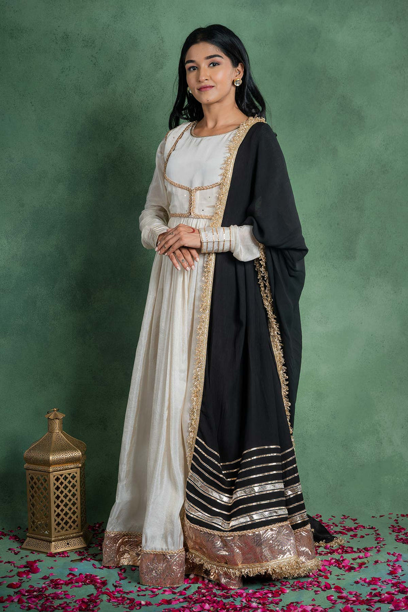 Black Satin Chiffon Gotawork Dupatta