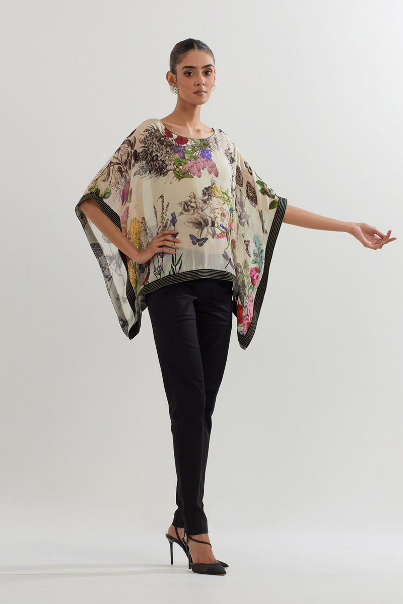PONCHO WITH PANT