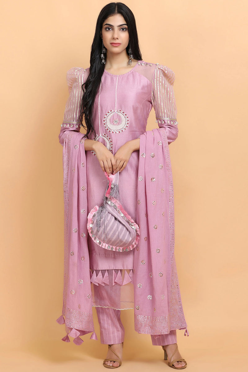 Arpita Sulakshana'S Signature Bali Suit