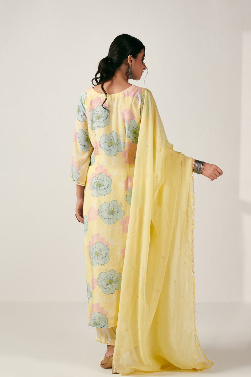 Bagicha soft yellow kurta set of 3
