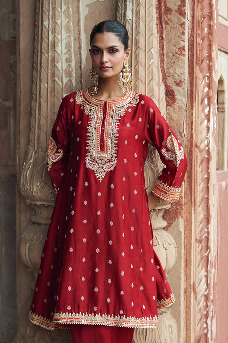 INAAYAT - DEEP RED CHAUGA WITH SALWAR