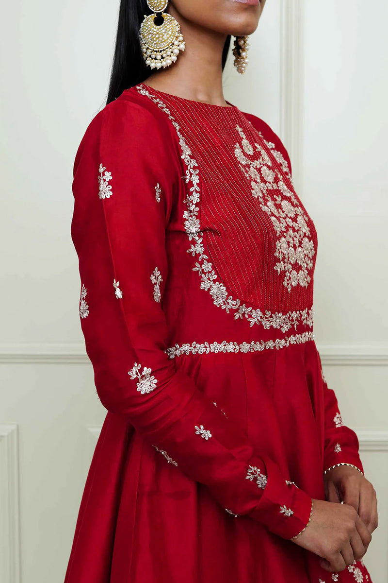 Shahana- Peplum kurta with garara and dupatta