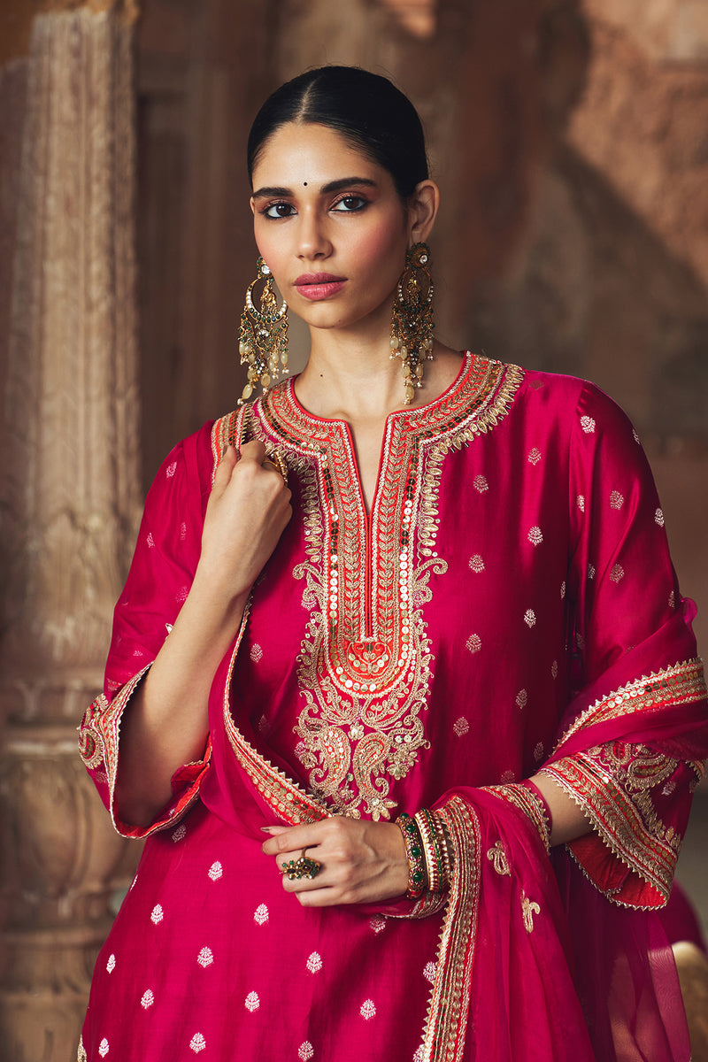 MEHWISH - HOTPINK SHORT KURTA WITH SALWAR AND DUPATTA