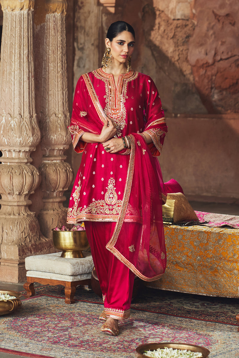 MEHWISH - HOTPINK SHORT KURTA WITH SALWAR AND DUPATTA