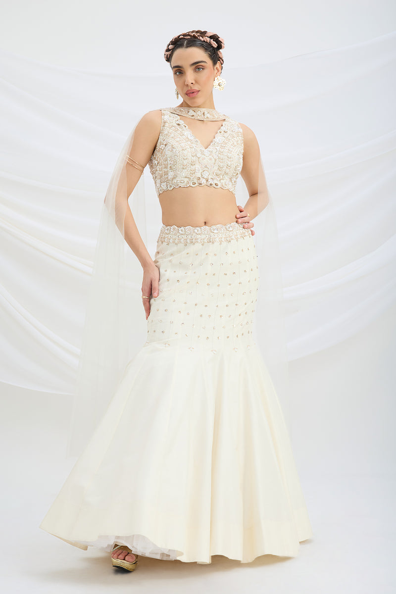 BEIGE EMBROIDERED FISHCUT LEHENGA WITH BLOUSE AND DUPATTA