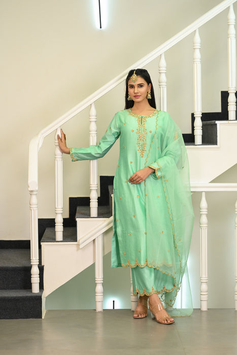 Aqua Blue Hand Embroidered Straight Kurta W/Pant & Dupatta Set.