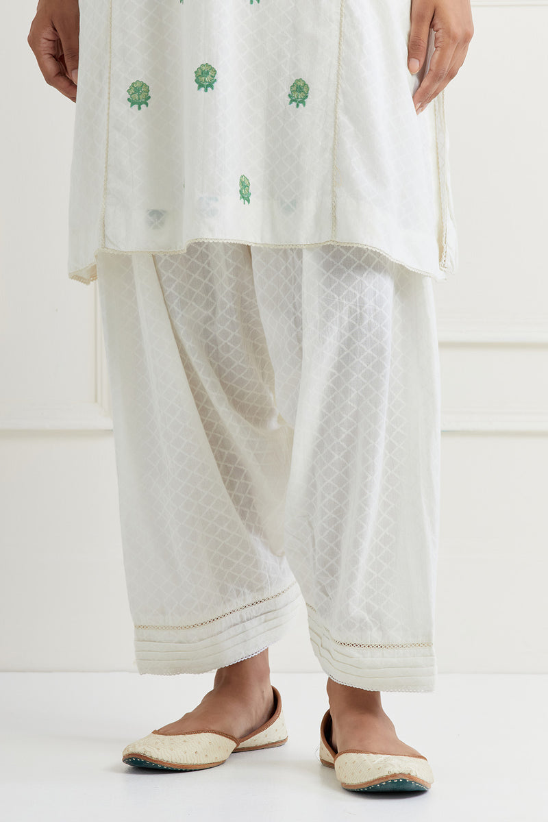 Off White Cotton Kurta & Pant Salwar Set