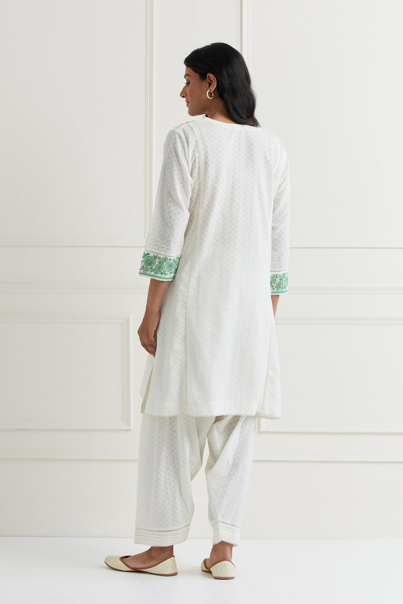 Off White Cotton Kurta & Pant Salwar Set
