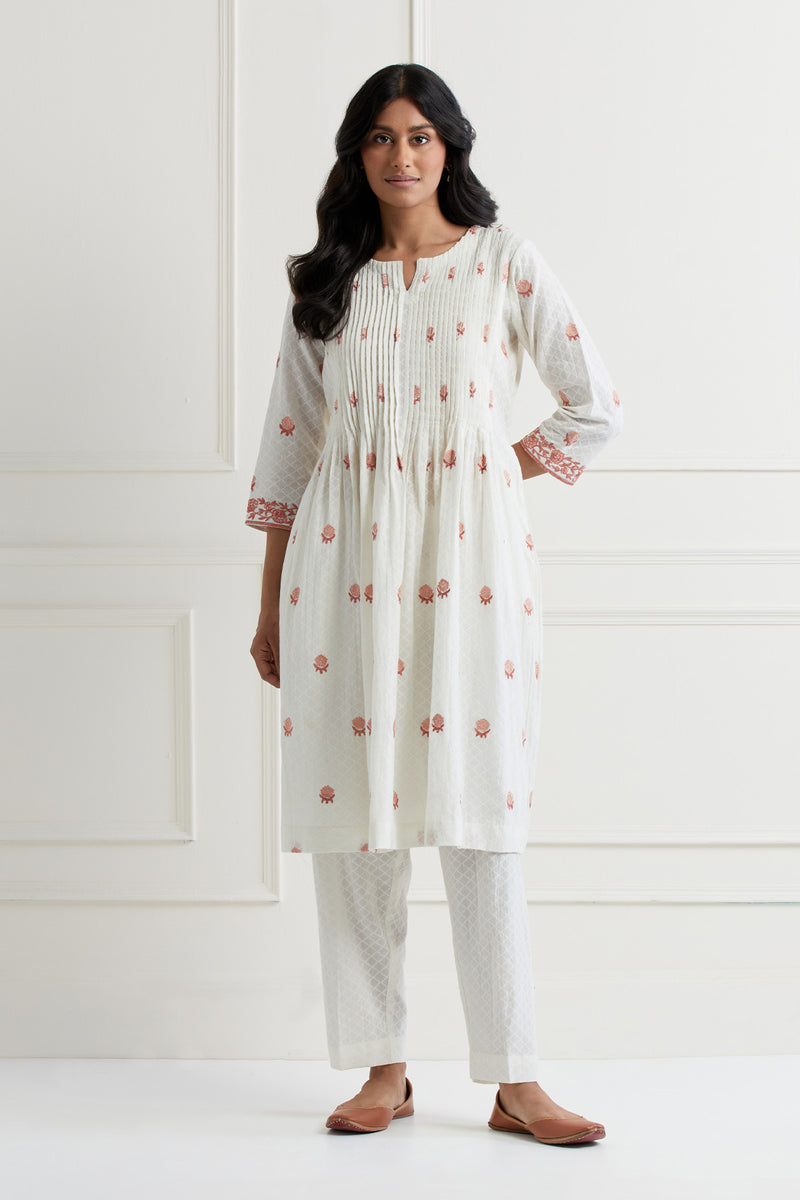 Off White Embroidered Cotton Kurta & Pant Salwar Set
