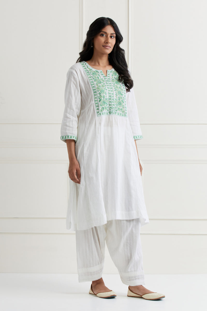 White Embroidered Kurta & Pant Salwar Set
