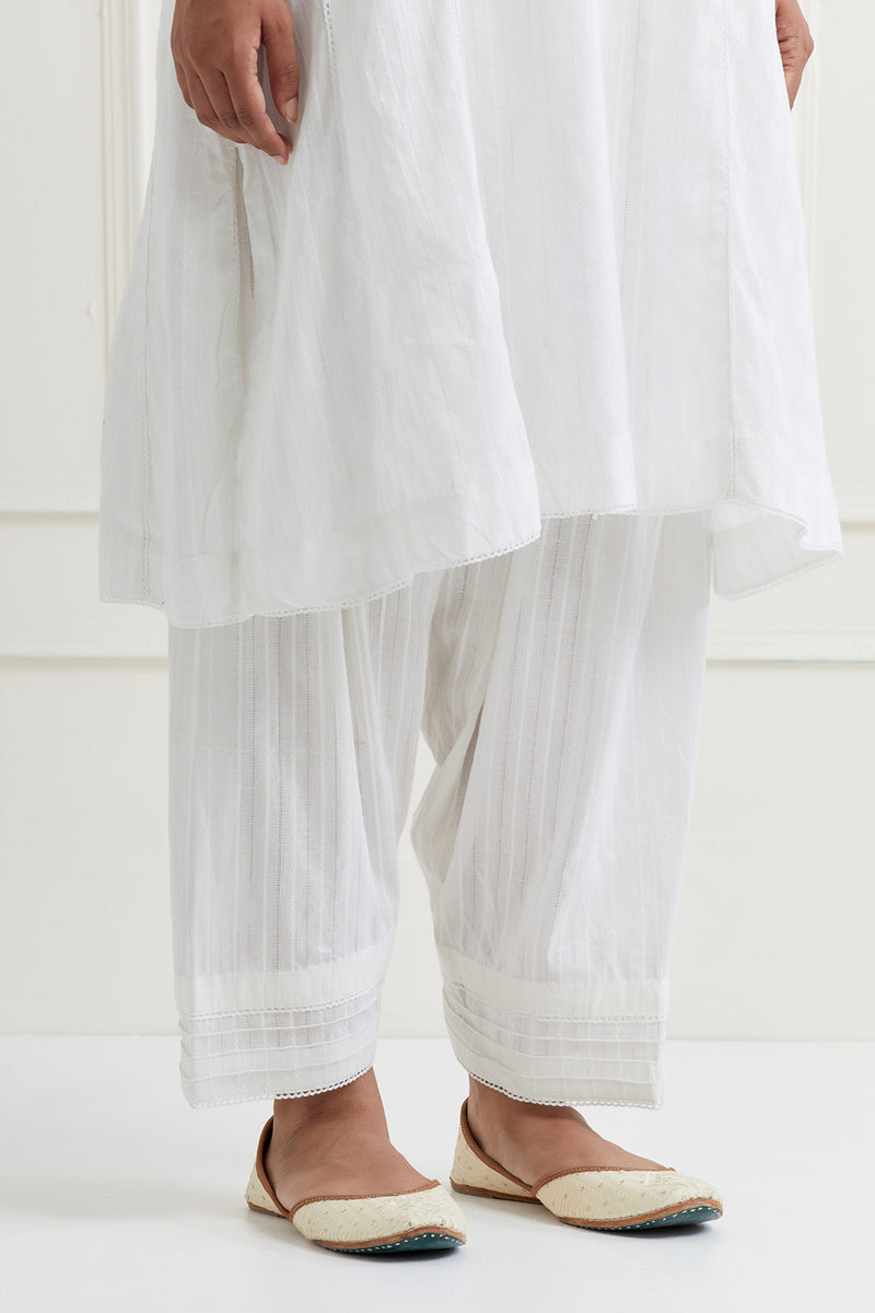 White Embroidered Kurta & Pant Salwar Set