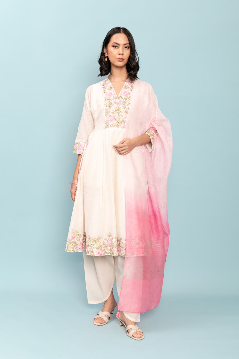 Nargis Pink