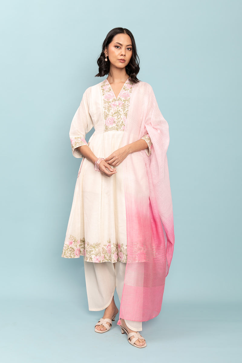 Nargis Pink