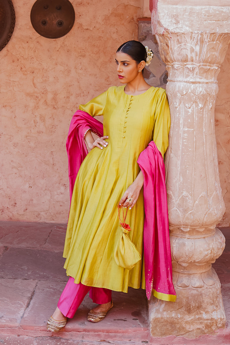 Kacha Aam Anarkali Set