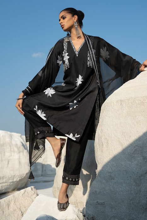 Zahra Black Kurta Set