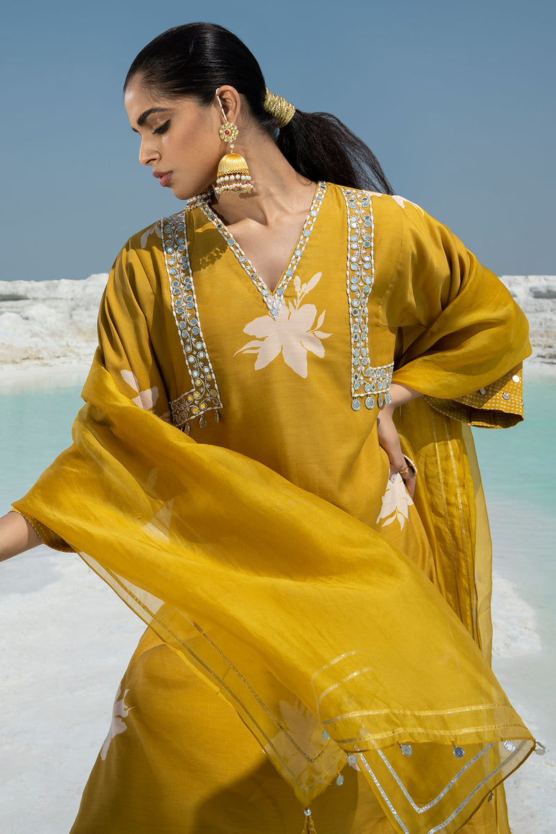 Zahra Amber Kurta Set