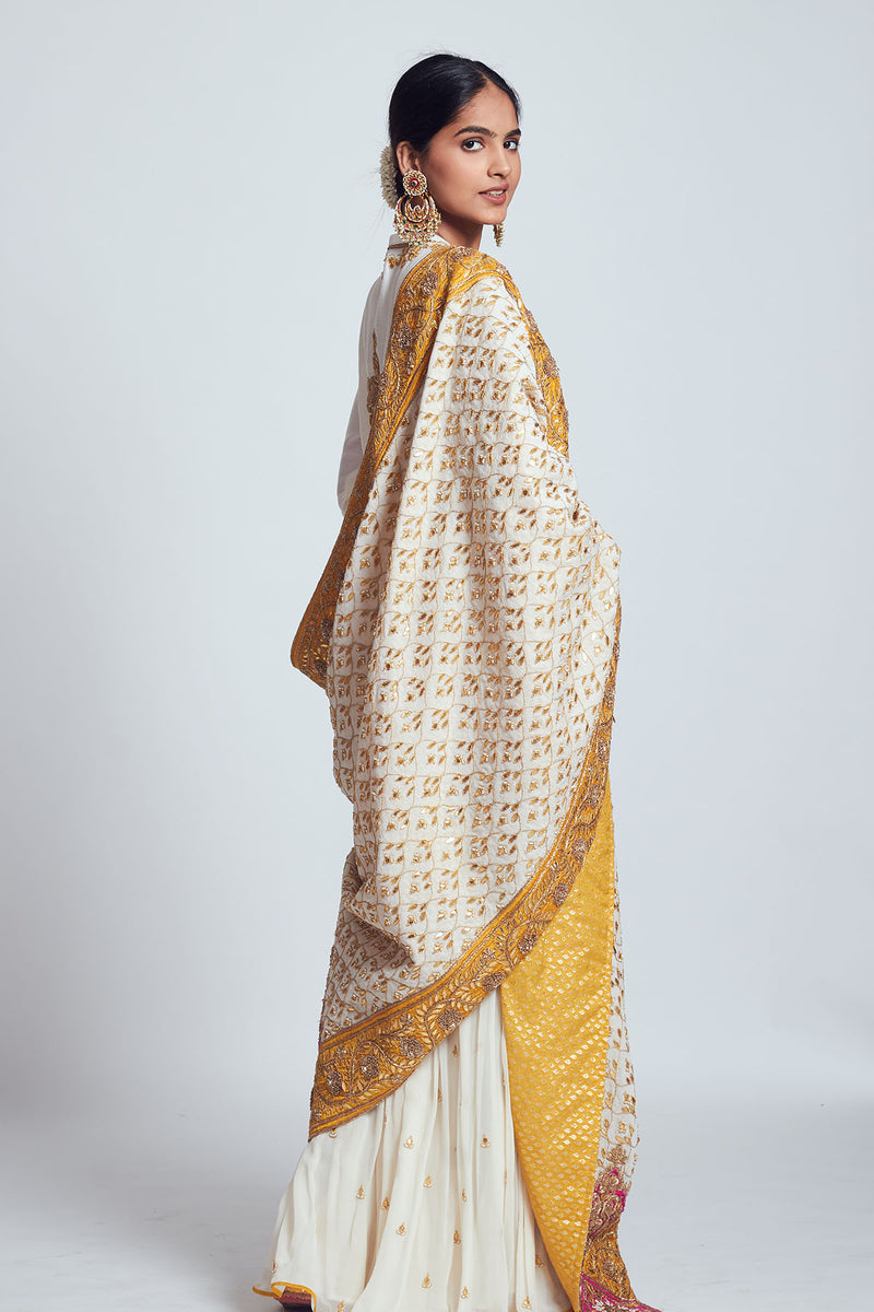 Syra- Daisy ivory gota patti & dabka zardozi work kurta garara