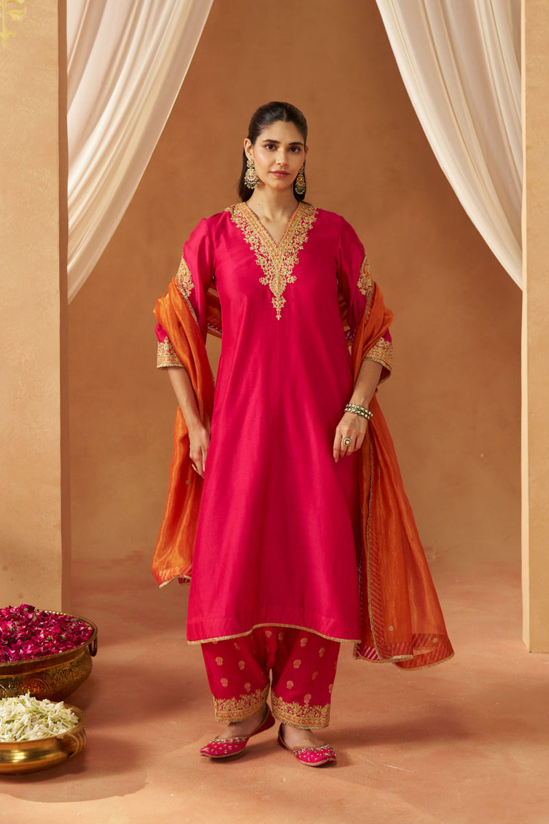 Liana Hotpink with Dupatta Chauga and Dupatta