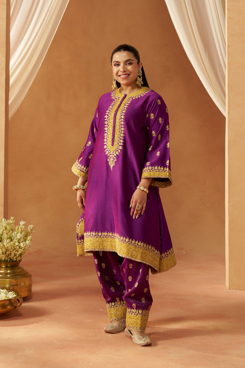 Zeenal Deep Purple A Line Kaaftan with Salwar with Dupatta