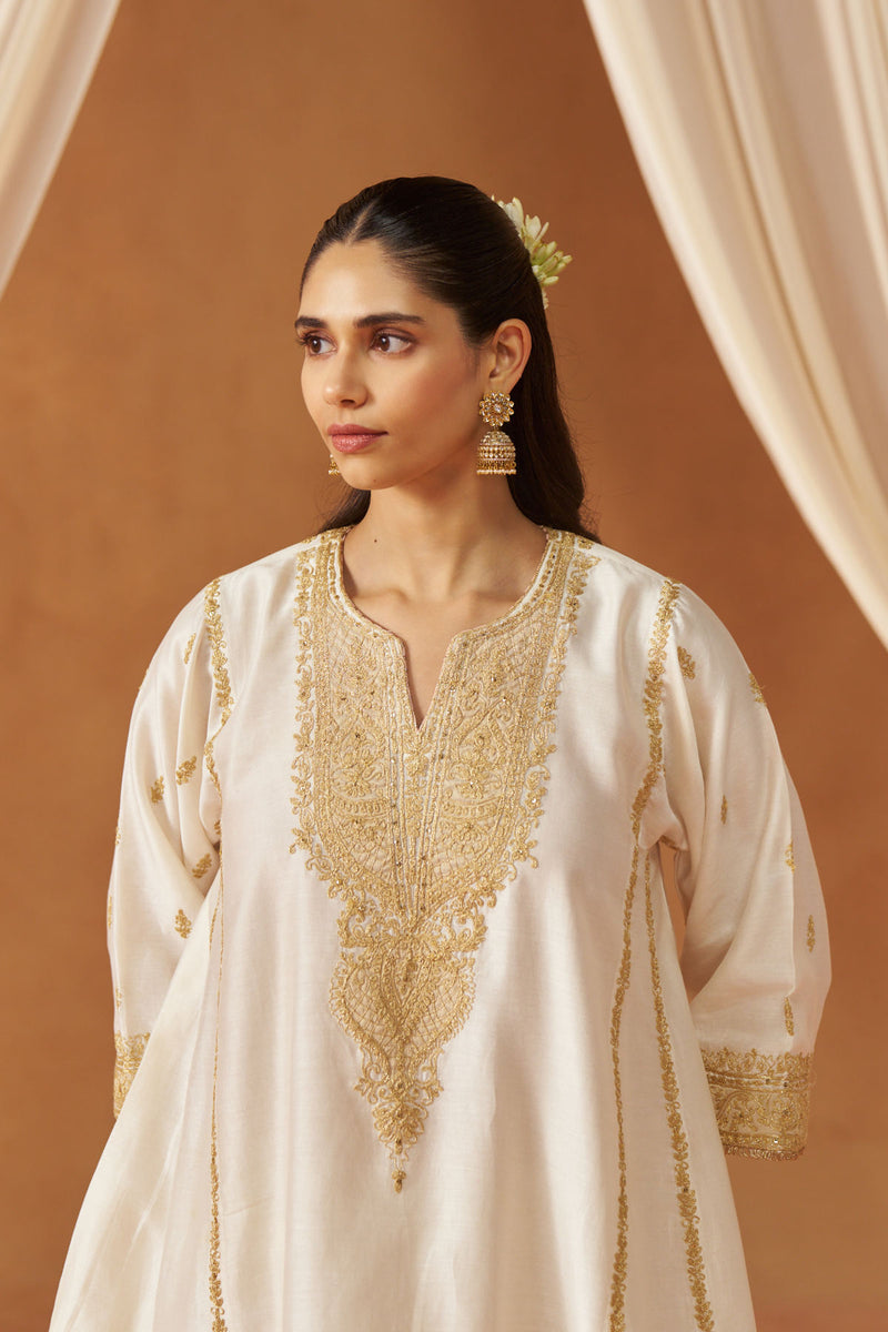 Maahgul Daisy Ivory Kalidaar Chauga with Salwar and Dupatta