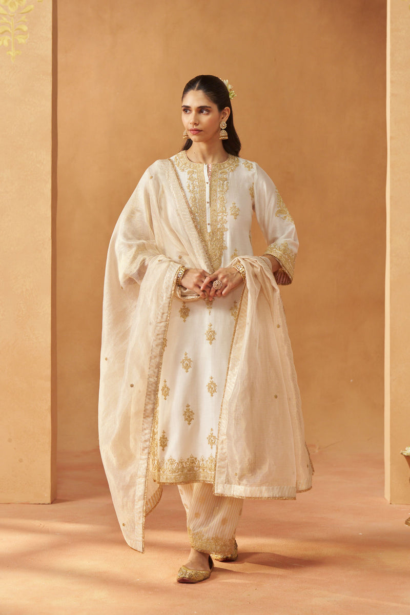 Mubina Daisy Ivory Kurta with Salwar and Dupatta