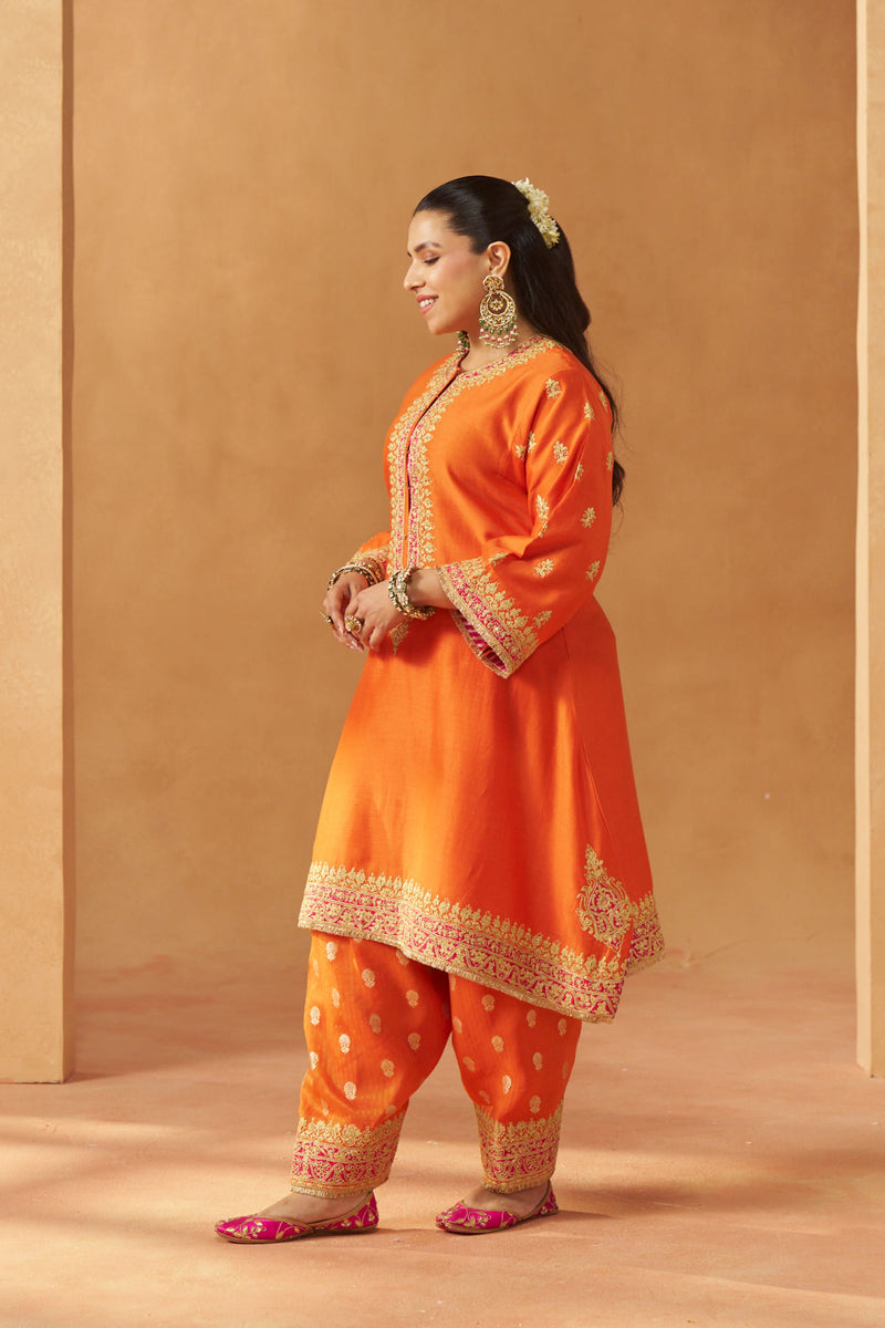 Zeenal Burnt Orange A Line Kaaftan with Salwar with Dupatta