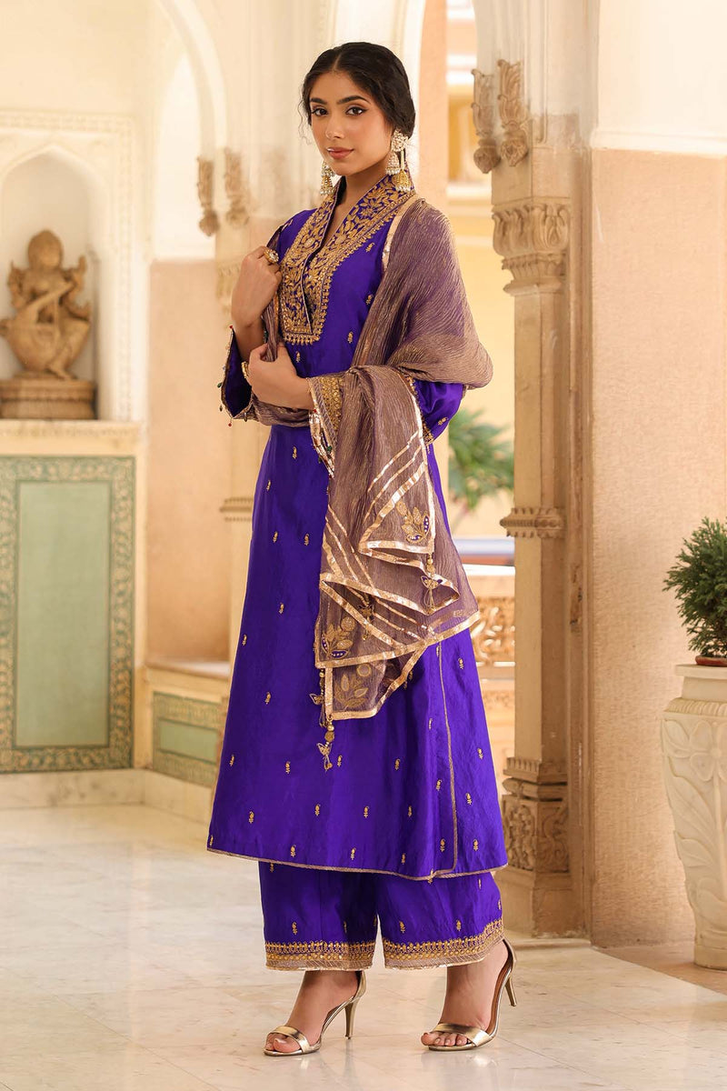 Riwayat Stand Collar Kurta Set