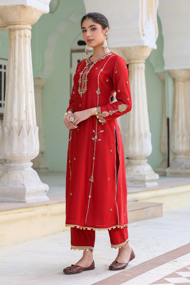 PAKEEZAH ZARDOSI PATTI BUTA JODA MAROON