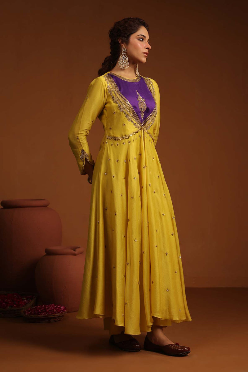PAKEEZAH KALIDAAR JODA SUNEHRA
