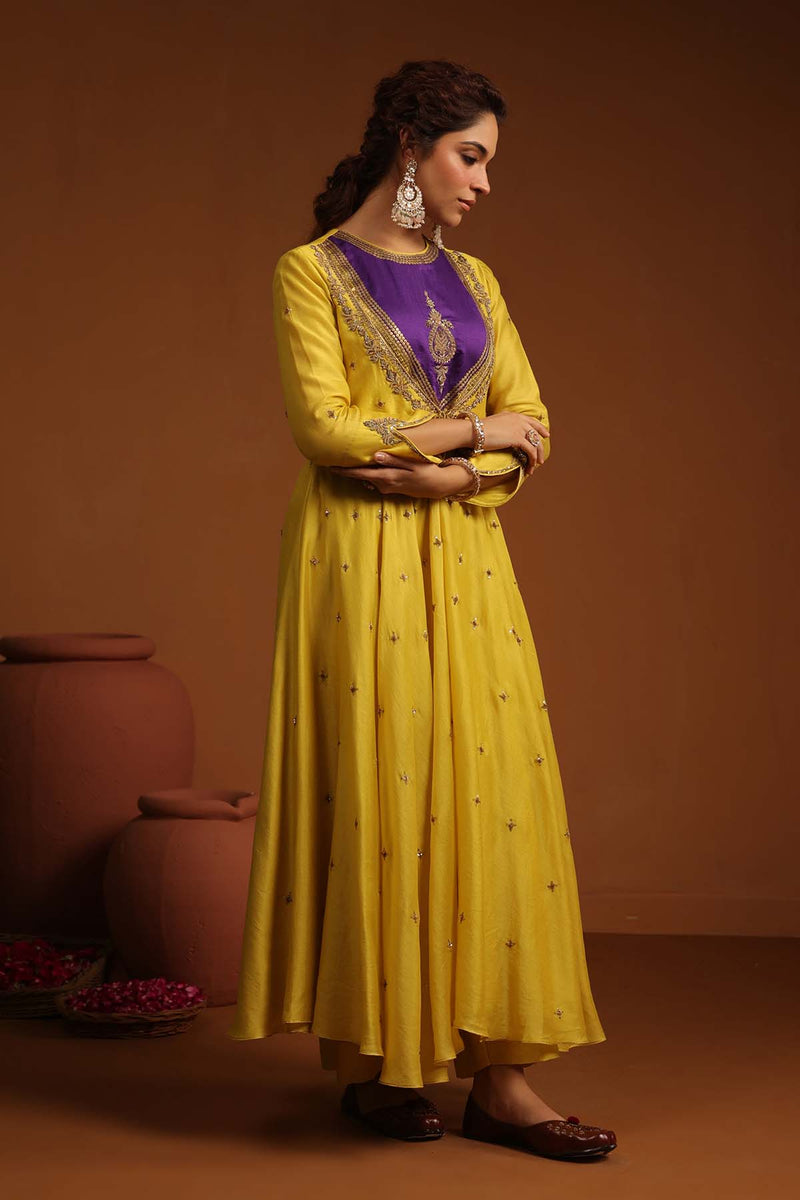 PAKEEZAH KALIDAAR JODA SUNEHRA