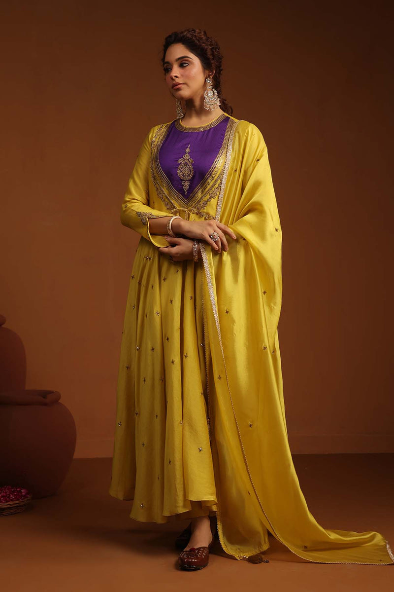PAKEEZAH KALIDAAR JODA SUNEHRA